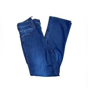 Universal Thread High Rise Ankle Bootcut, 2R, Dark Denim, NWOT, never worn